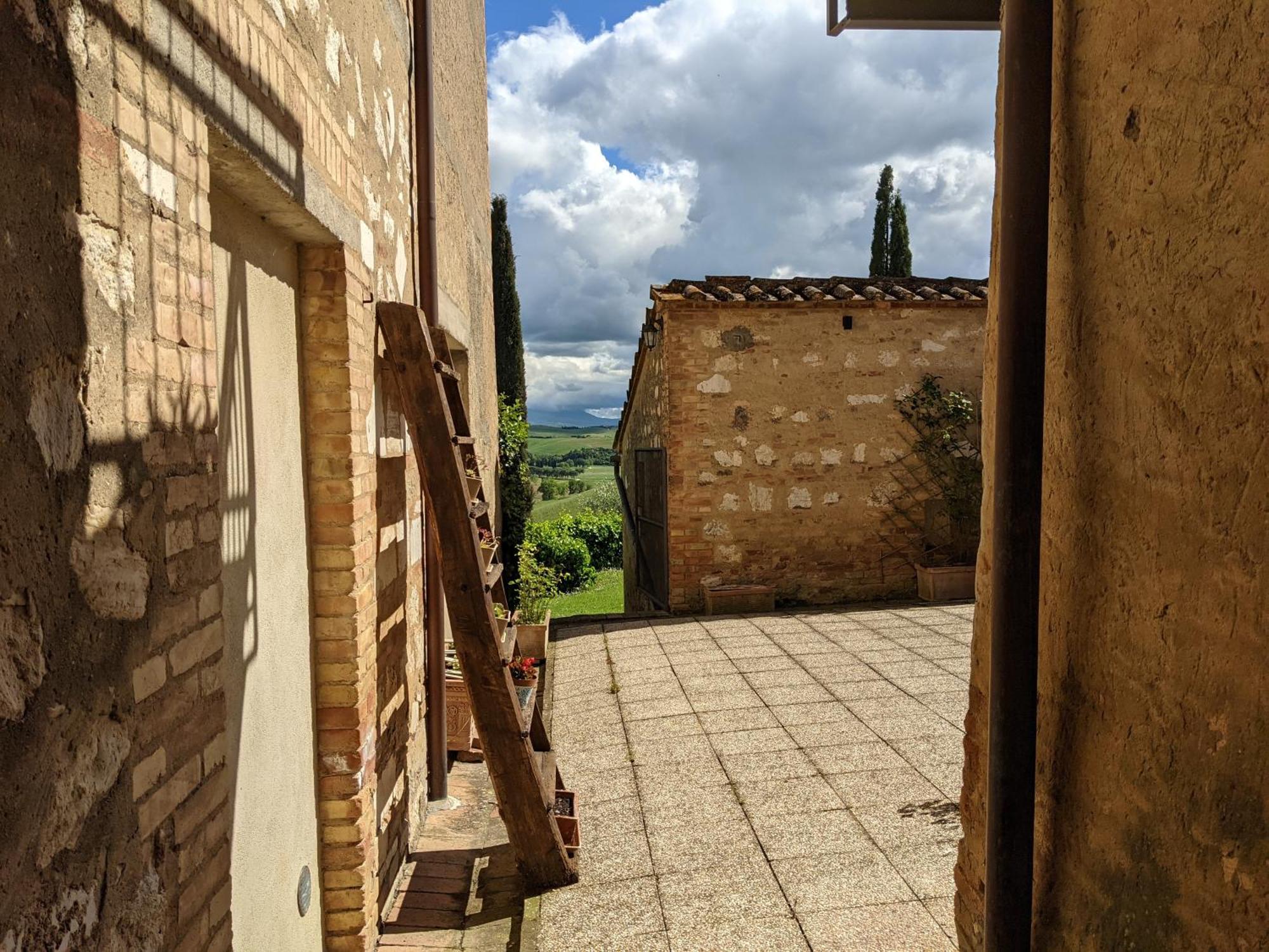 Agriturismo Biofattoria L'Upupa มอนตาลชิโน ภายนอก รูปภาพ