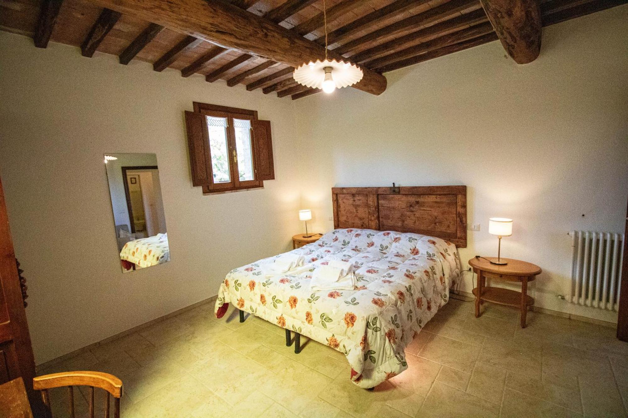 Agriturismo Biofattoria L'Upupa มอนตาลชิโน ภายนอก รูปภาพ